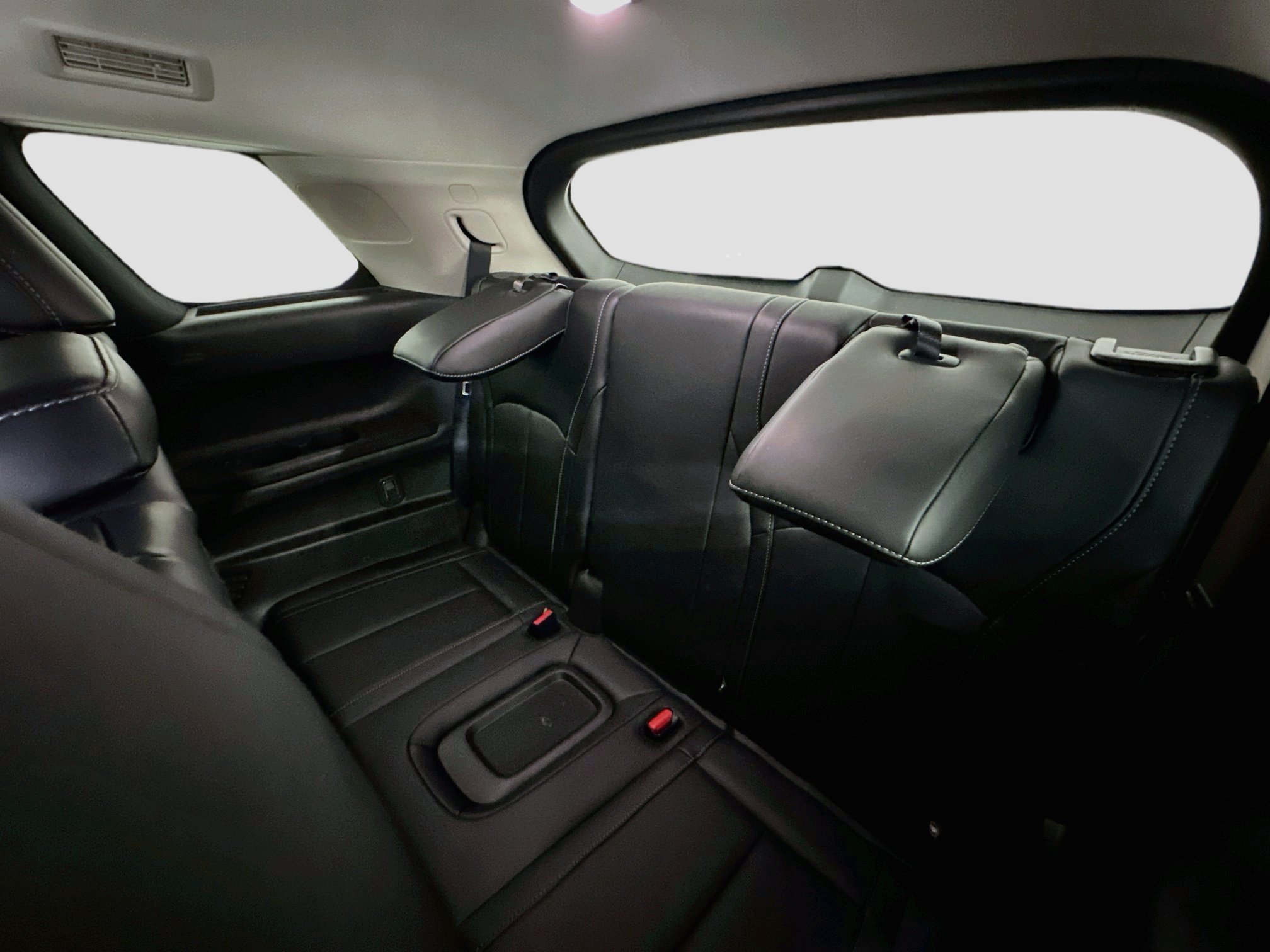 Used 2023 INFINITI QX60 Luxe AWD/4WD image 31