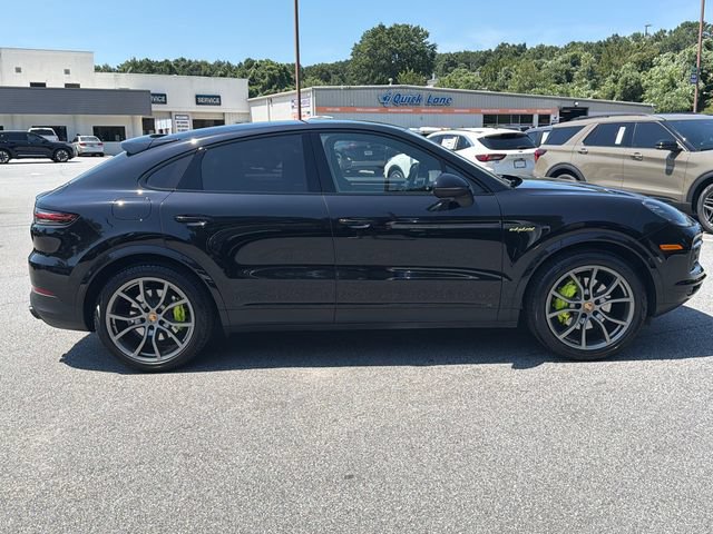 Used 2022 Porsche Cayenne Platinum Edition AWD/4WD image 9
