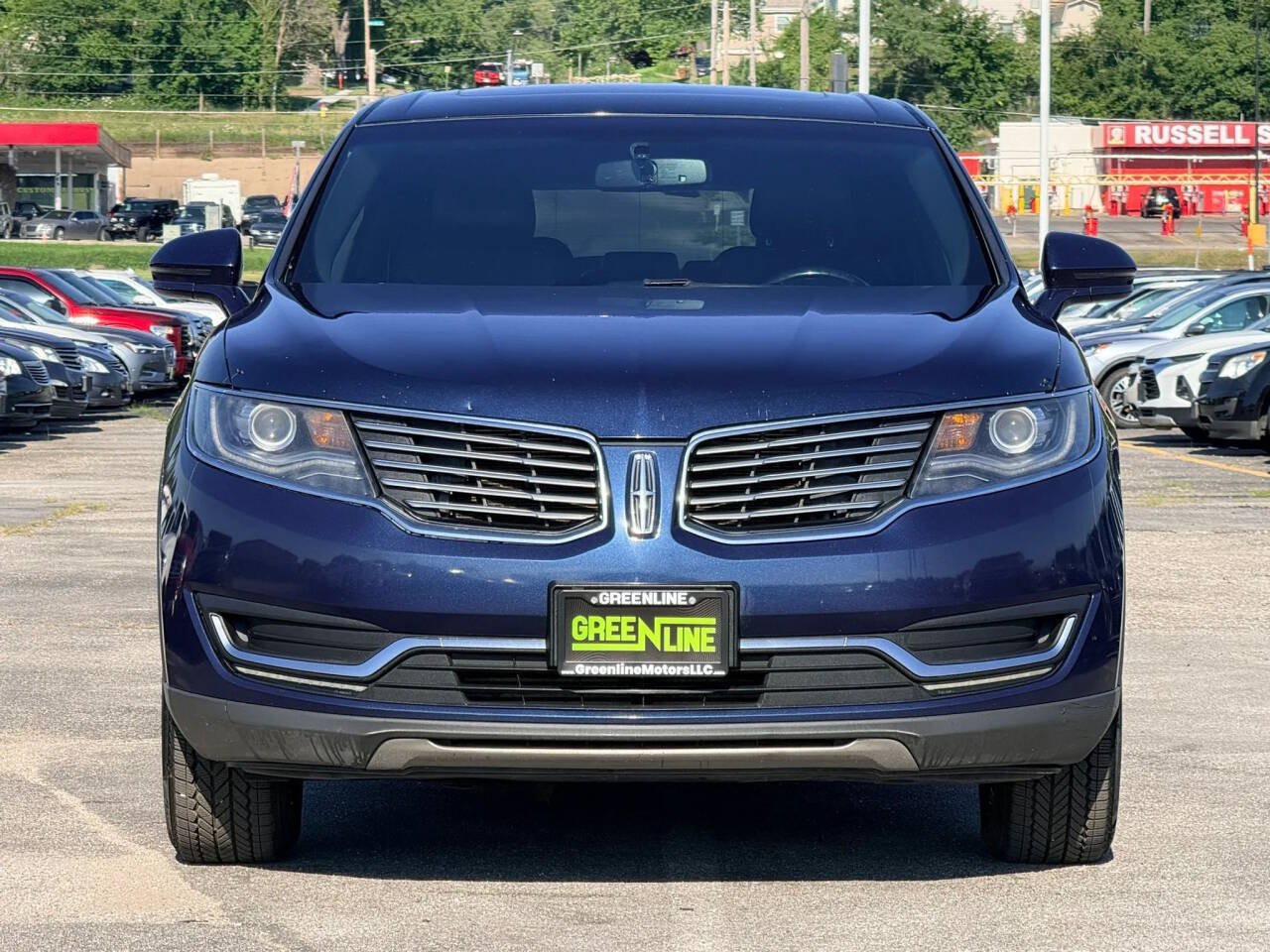 Used 2017 Lincoln MKX Select AWD/4WD image 3
