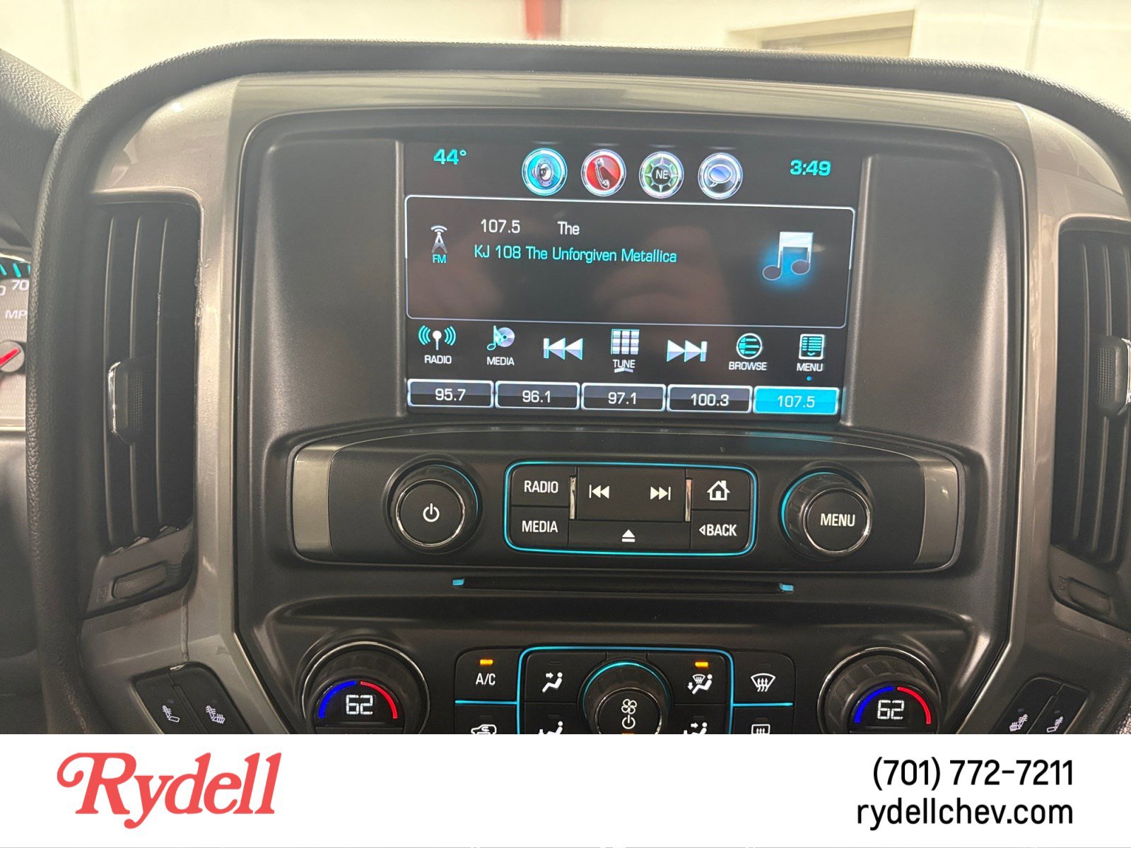 Used 2016 Chevrolet Silverado 1500 LT w/ All Star Edition image 21