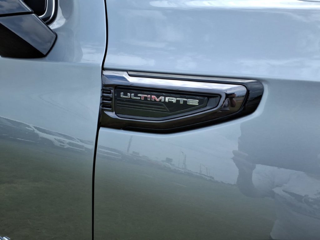 New 2026 GMC Yukon XL Denali Ultimate AWD/4WD image 10
