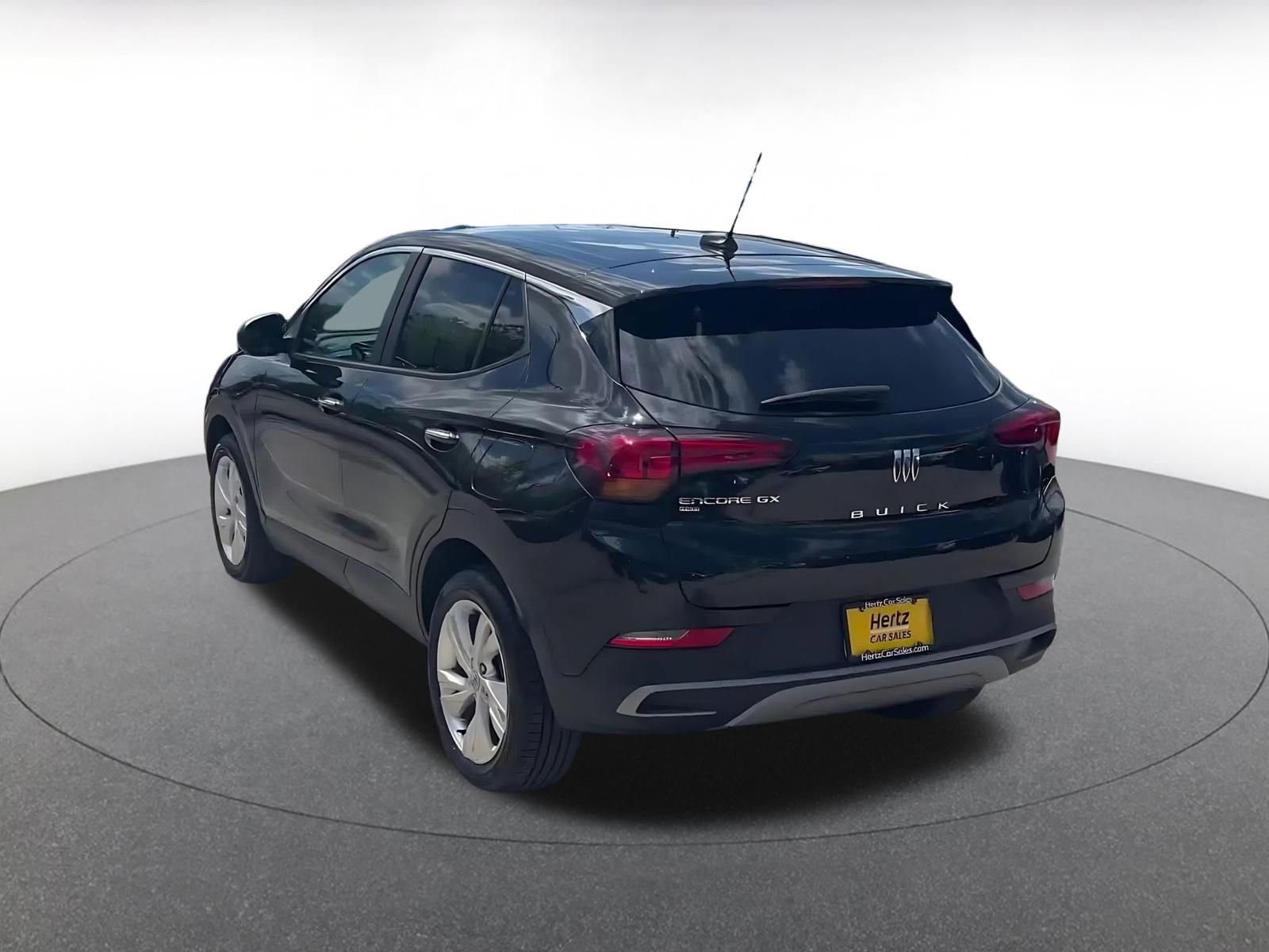Used 2025 Buick Encore GX Preferred AWD/4WD image 11