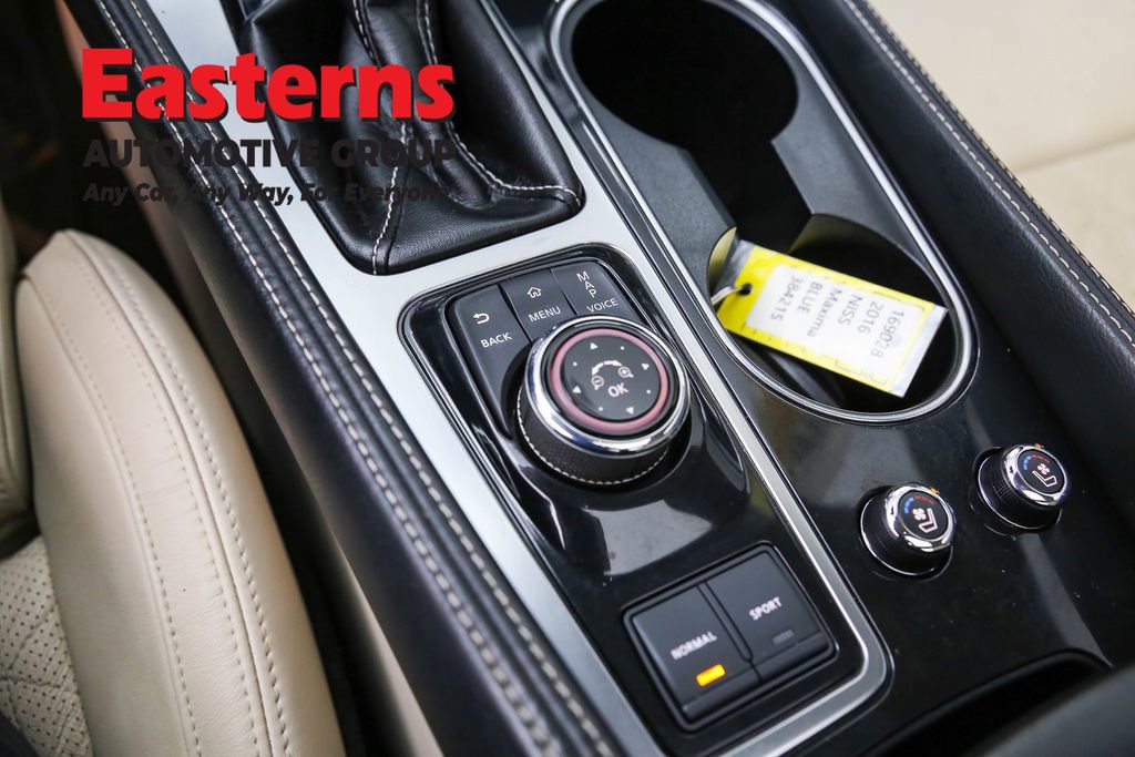 Used 2016 Nissan Maxima Platinum w/ Interior Lighting Package image 21