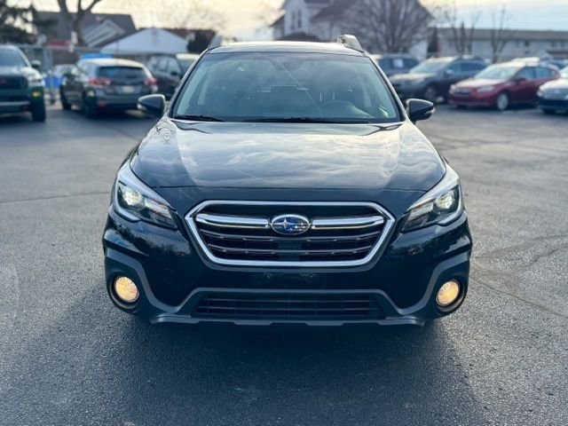 Used 2018 Subaru Outback 2.5i Limited image 2