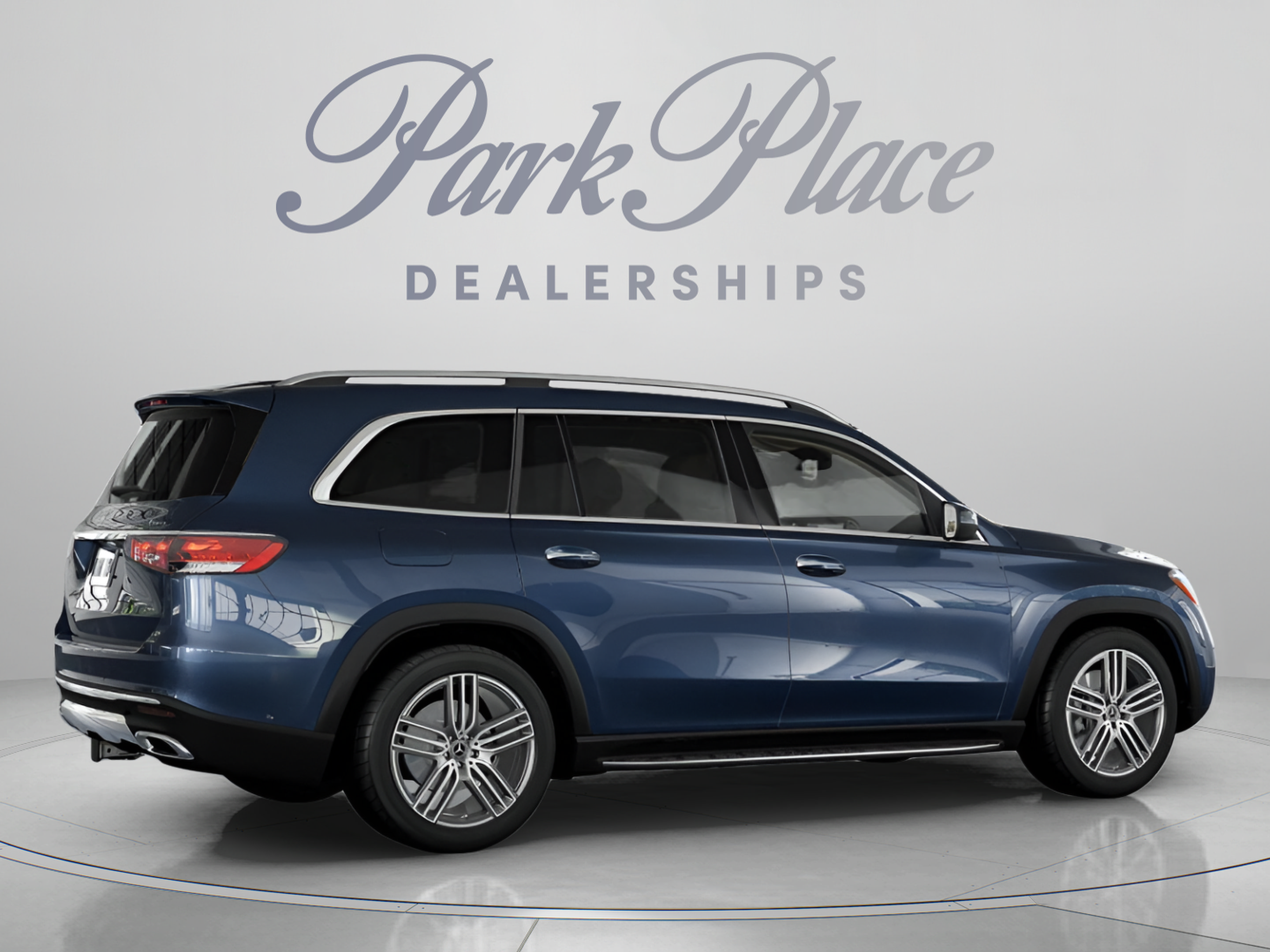 Certified 2026 Mercedes-Benz GLS 450 4MATIC image 23