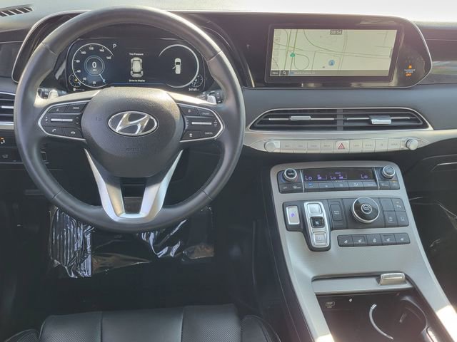Used 2022 Hyundai Palisade Limited w/ Winter Package image 5