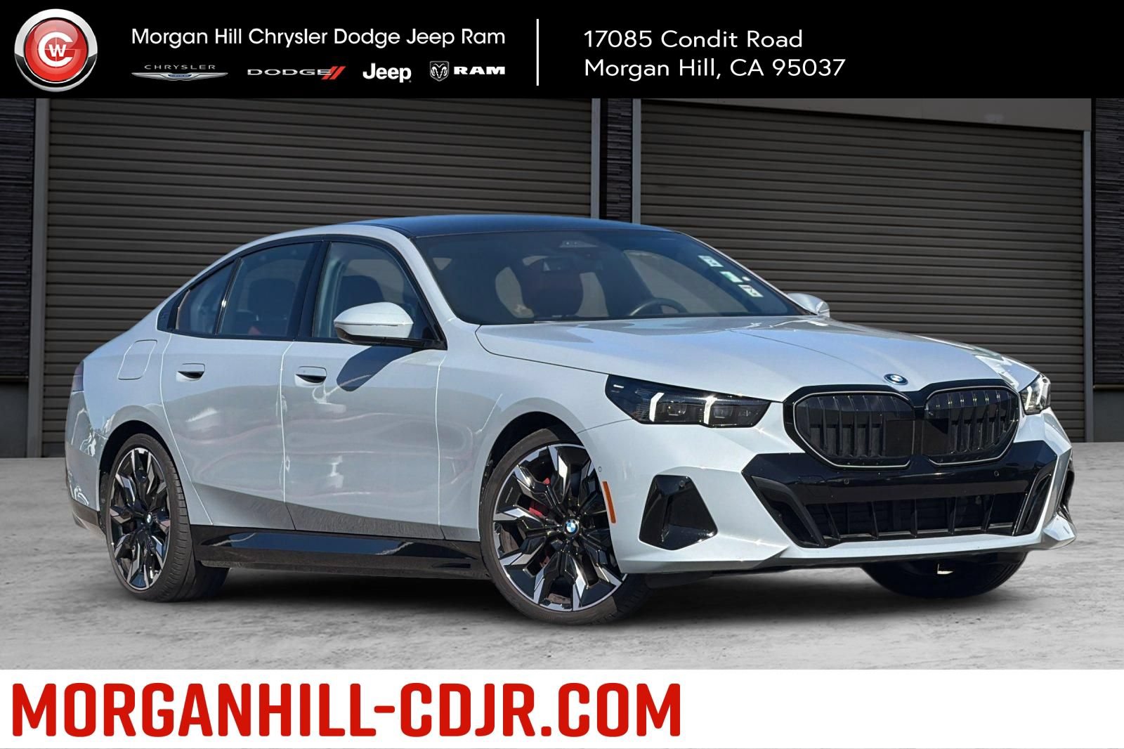 Used 2026 BMW 550e xDrive AWD/4WD image 1