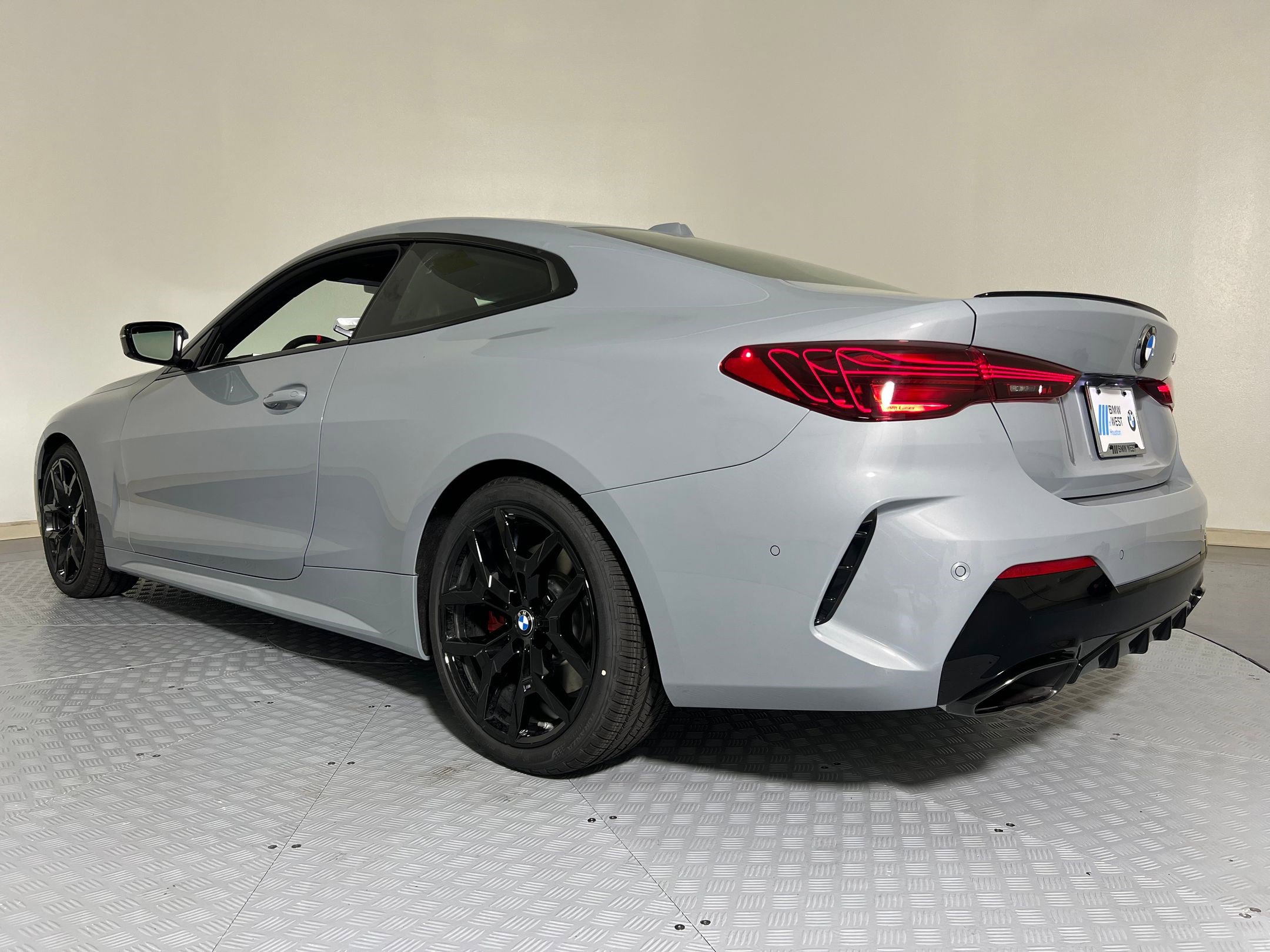 New 2026 BMW M440i Coupe w/ Premium Package image 3