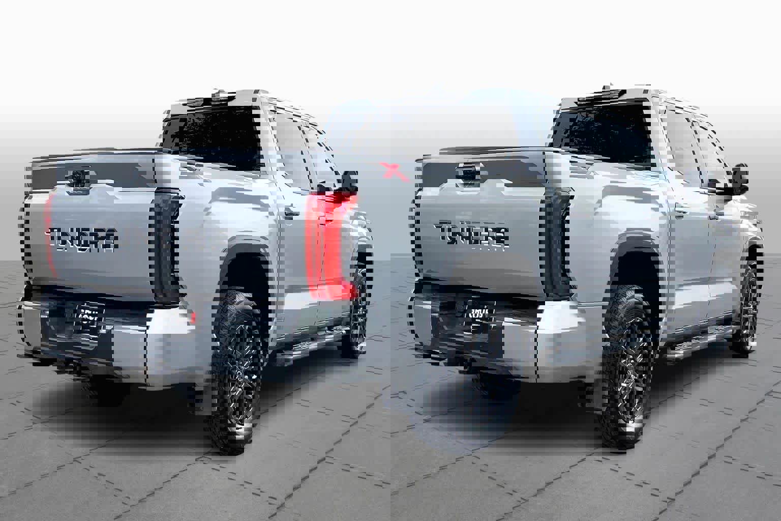 Used 2025 Toyota Tundra SR5 image 12