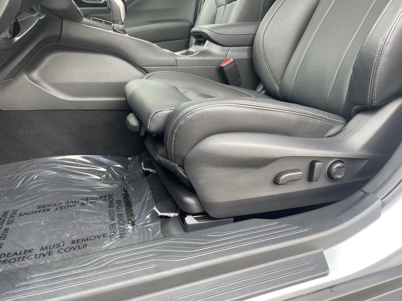 Certified 2025 Subaru Outback Touring XT image 10