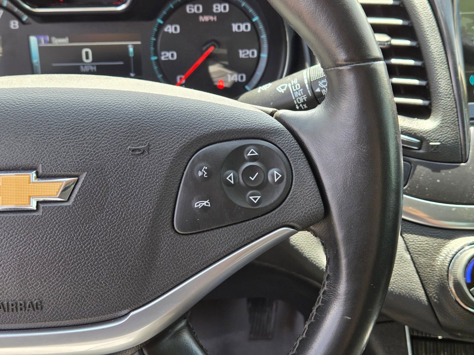 Used 2019 Chevrolet Impala LT FWD image 17