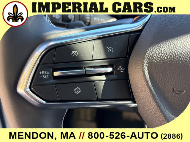 New 2027 Chevrolet Traverse LT w/ LPO, Floor Liner Package AWD/4WD image 17