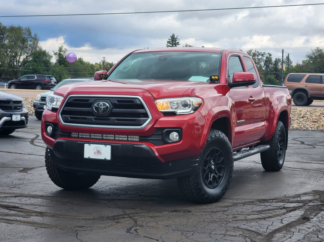 Used 2019 Toyota Tacoma SR5 AWD/4WD image 1