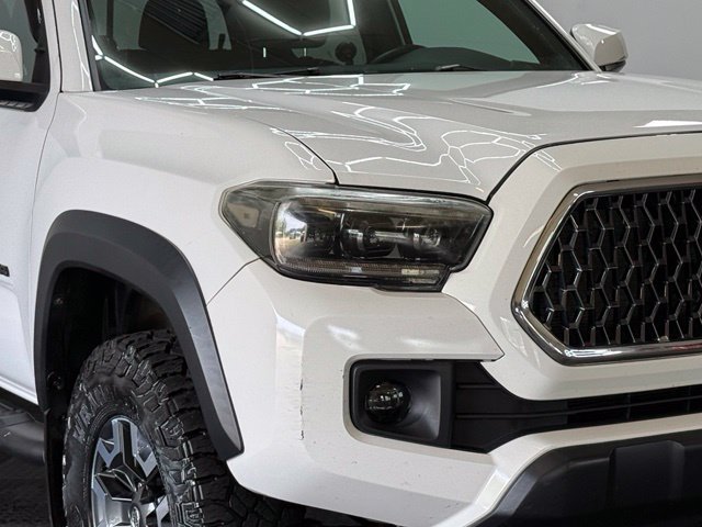 Used 2019 Toyota Tacoma TRD Off-Road AWD/4WD image 2