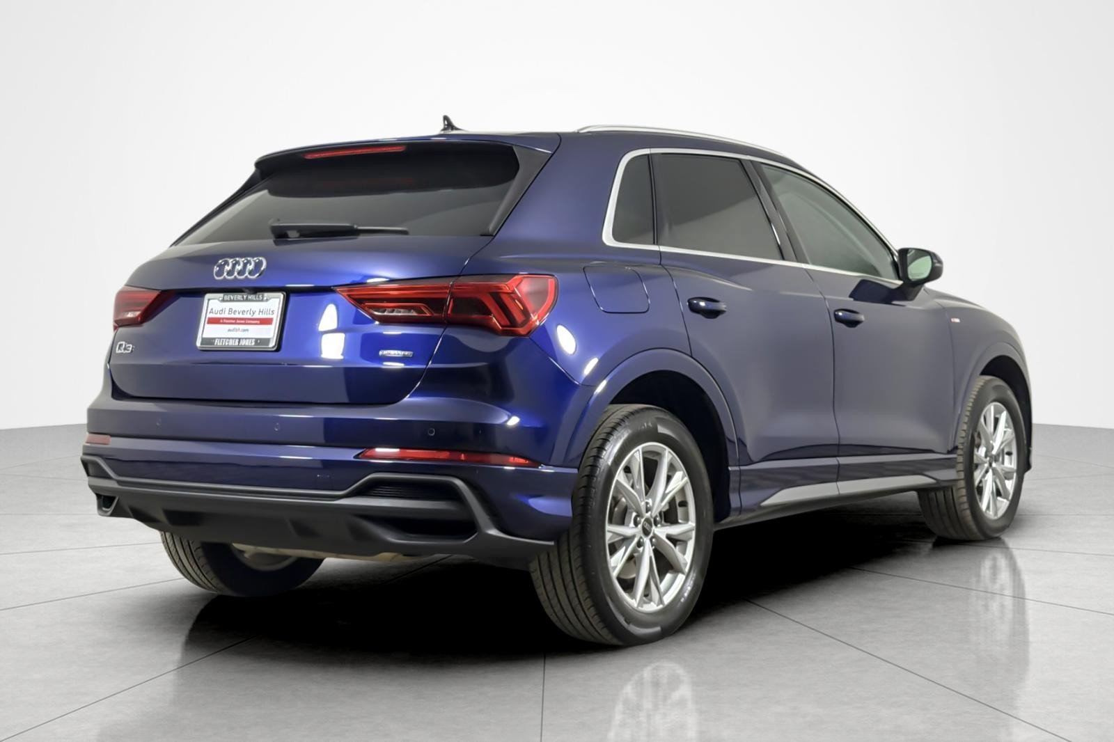 Used 2025 Audi Q3 2.0T Premium Plus AWD/4WD image 5