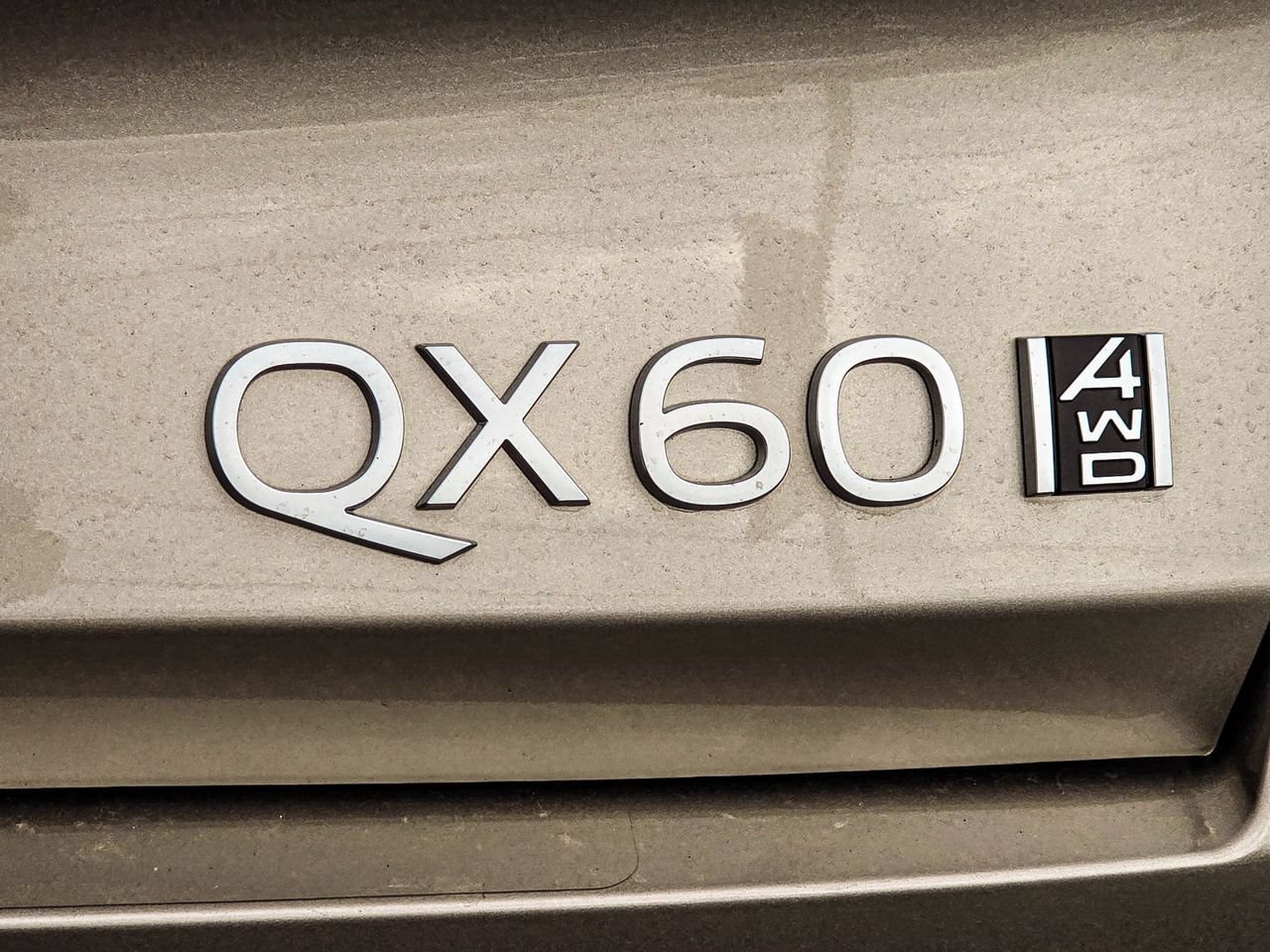 Certified 2027 INFINITI QX60 Luxe w/ Cargo Package AWD/4WD image 7