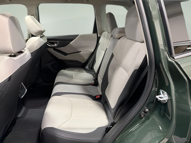Certified 2023 Subaru Forester Premium AWD/4WD image 27