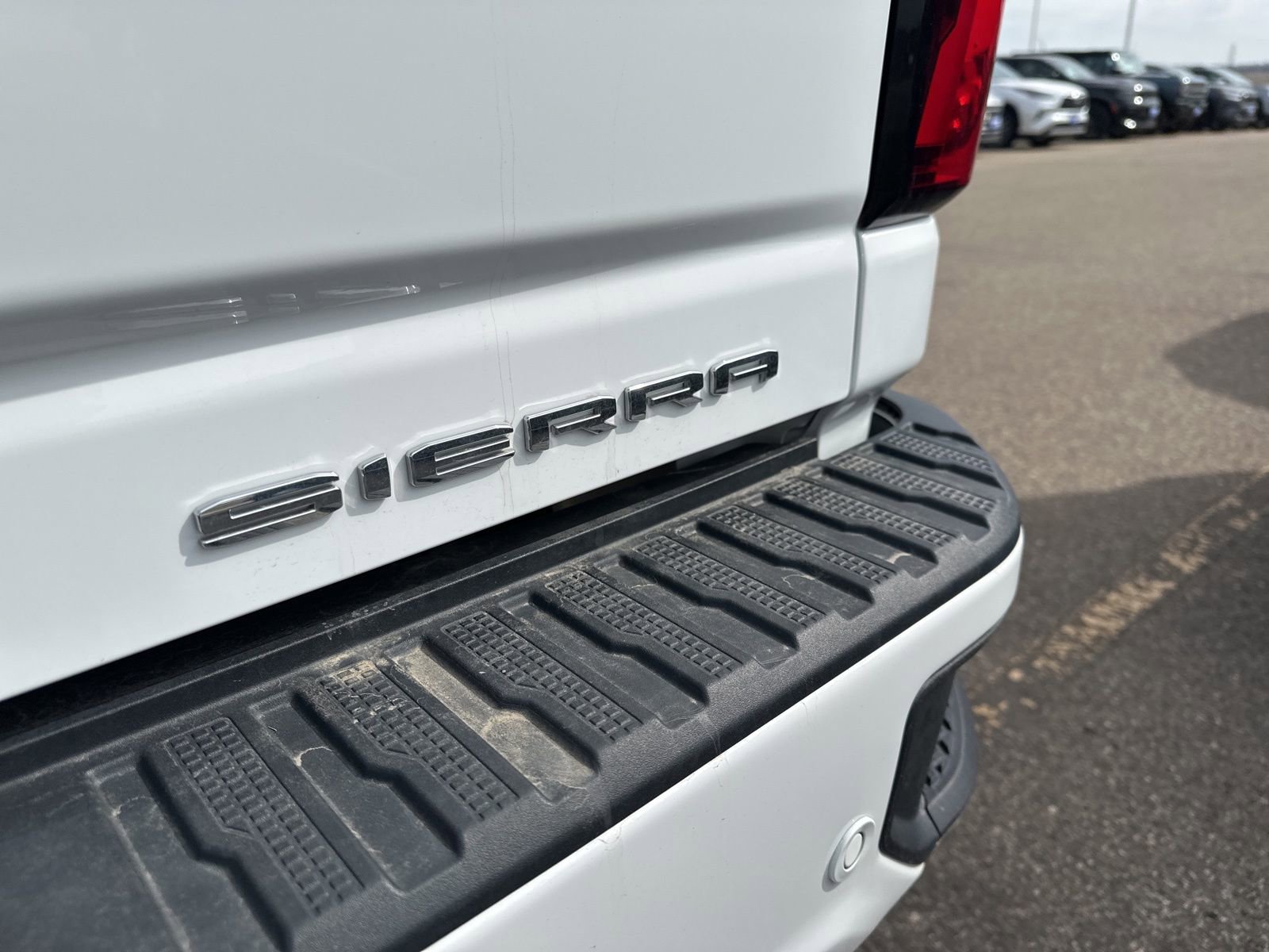 Used 2024 GMC Sierra 2500 Denali w/ Technology Package AWD/4WD image 6