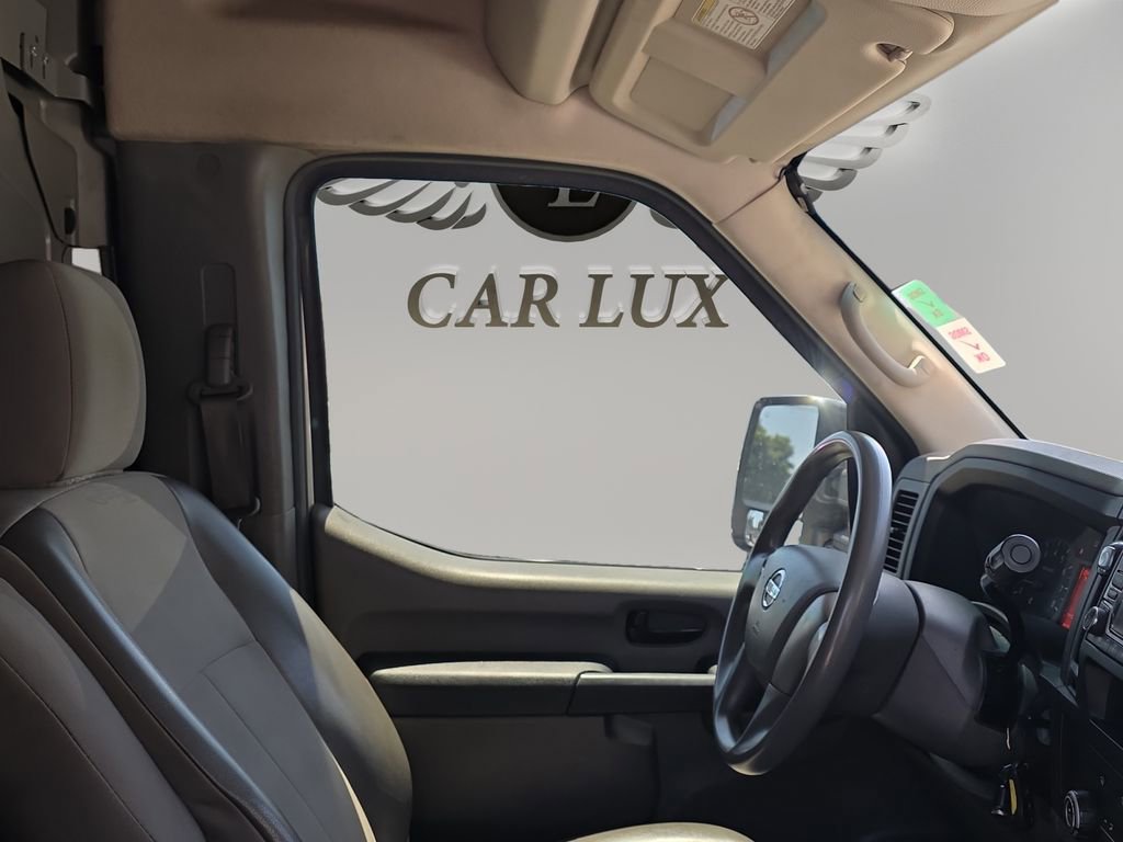 Used 2018 Nissan NV 2500 S RWD image 16