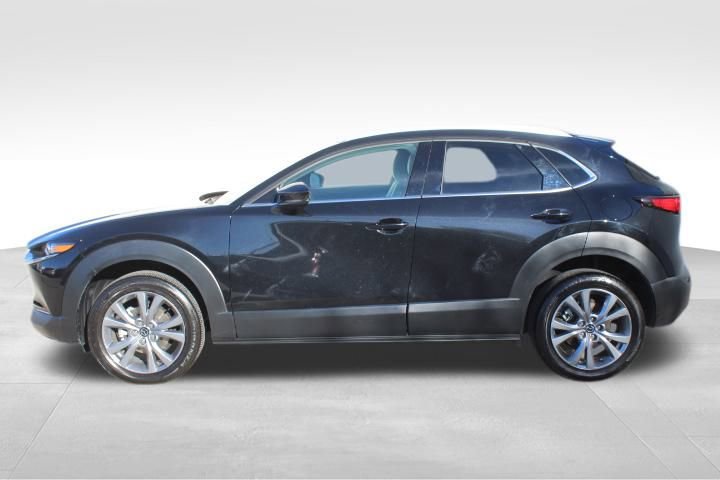 Certified 2025 MAZDA CX-30 AWD 2.5 S w/ Premium Package image 4