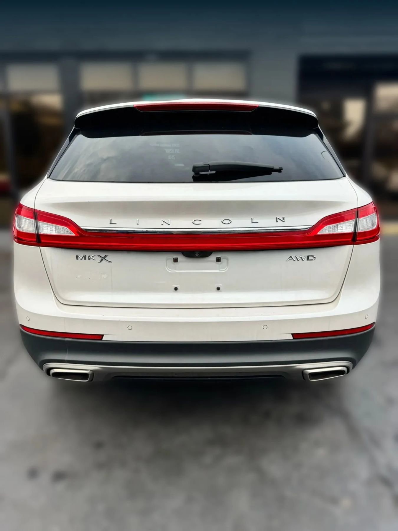 Used 2018 Lincoln MKX Reserve w/ Lincoln MKX Climate Package image 4