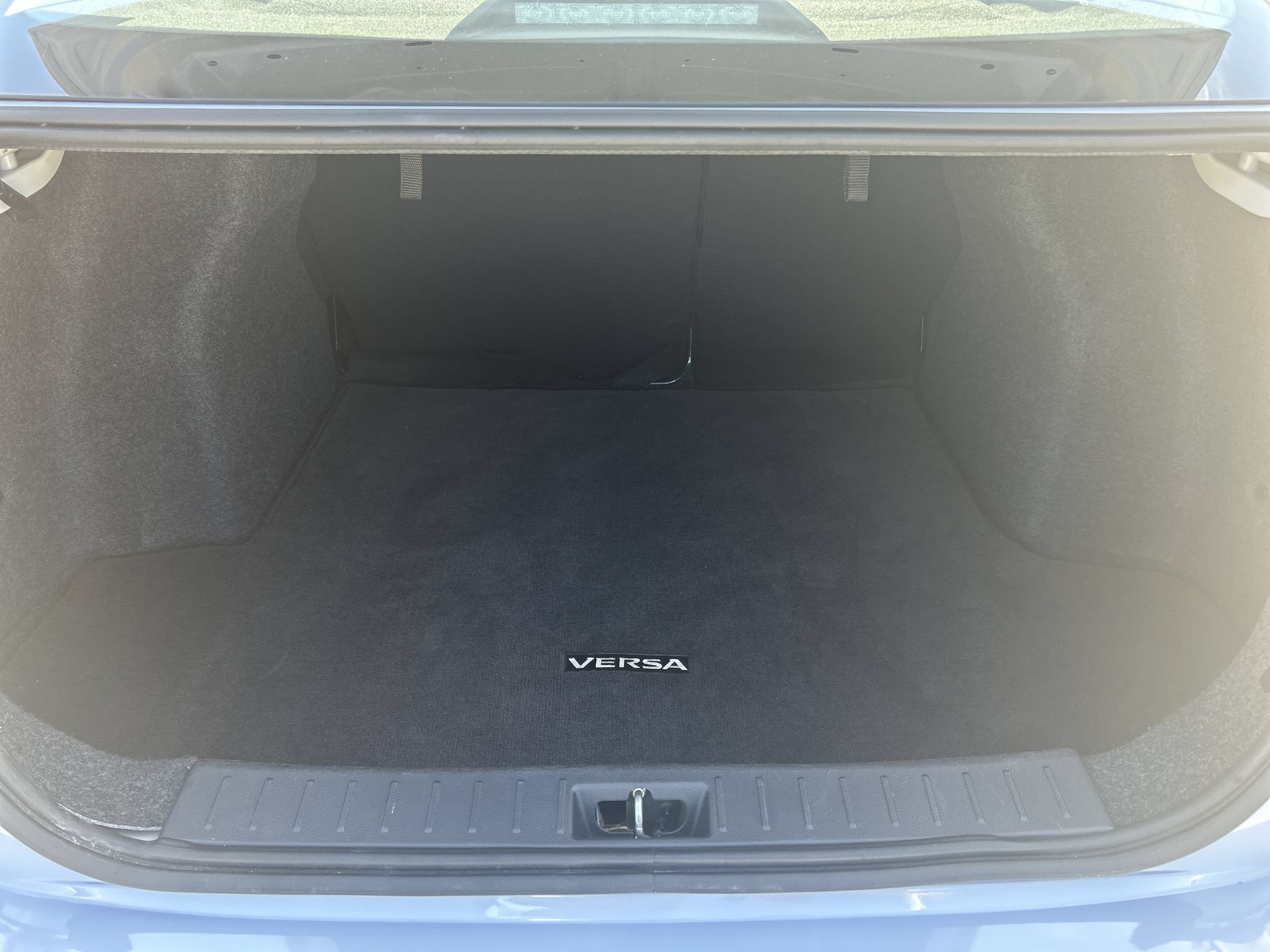 Used 2024 Nissan Versa SR w/ Trunk Package FWD image 20