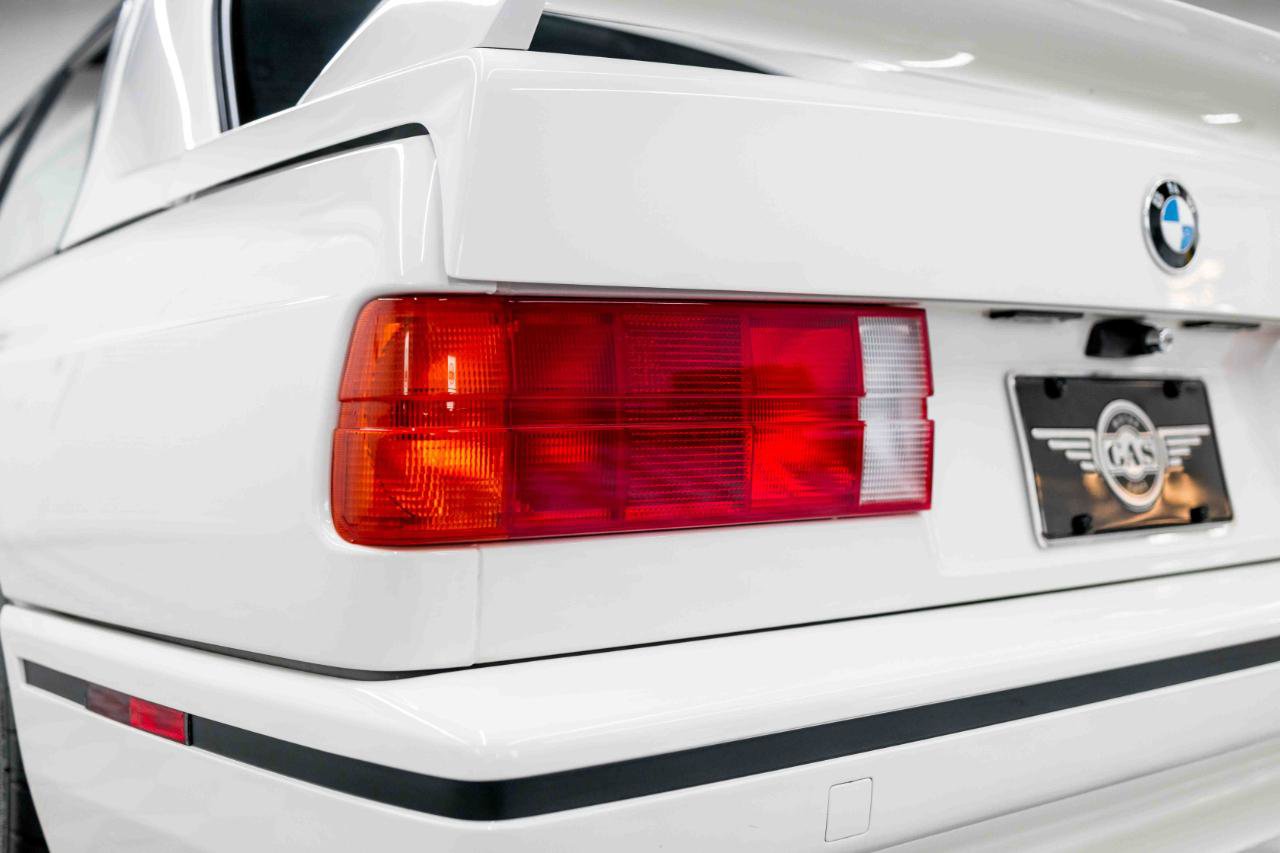 Used 1990 BMW M3 Coupe RWD image 28