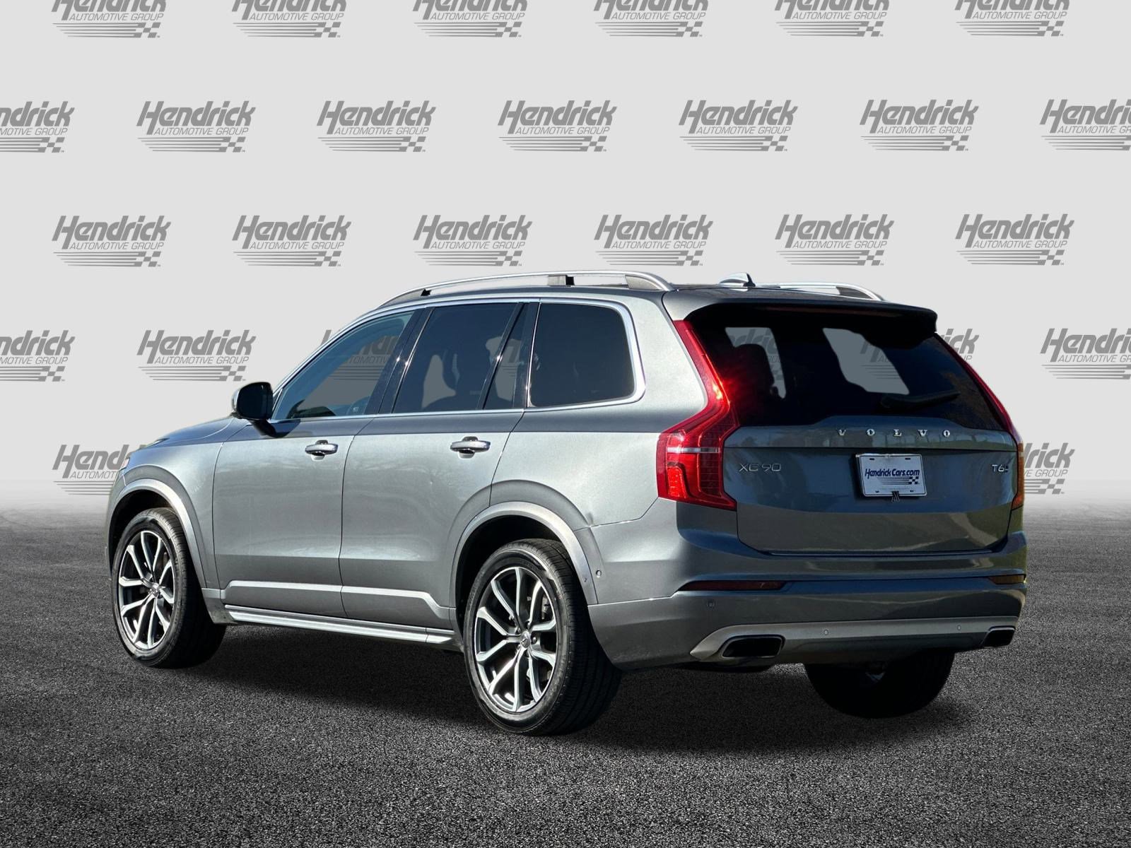 Used 2016 Volvo XC90 T6 Momentum w/ Momentum Plus Package image 7