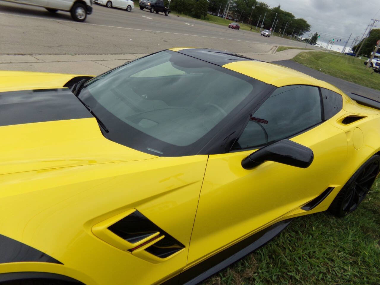 Used 2017 Chevrolet Corvette Grand Sport image 41