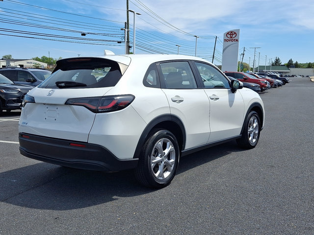Certified 2024 Honda HR-V LX image 6