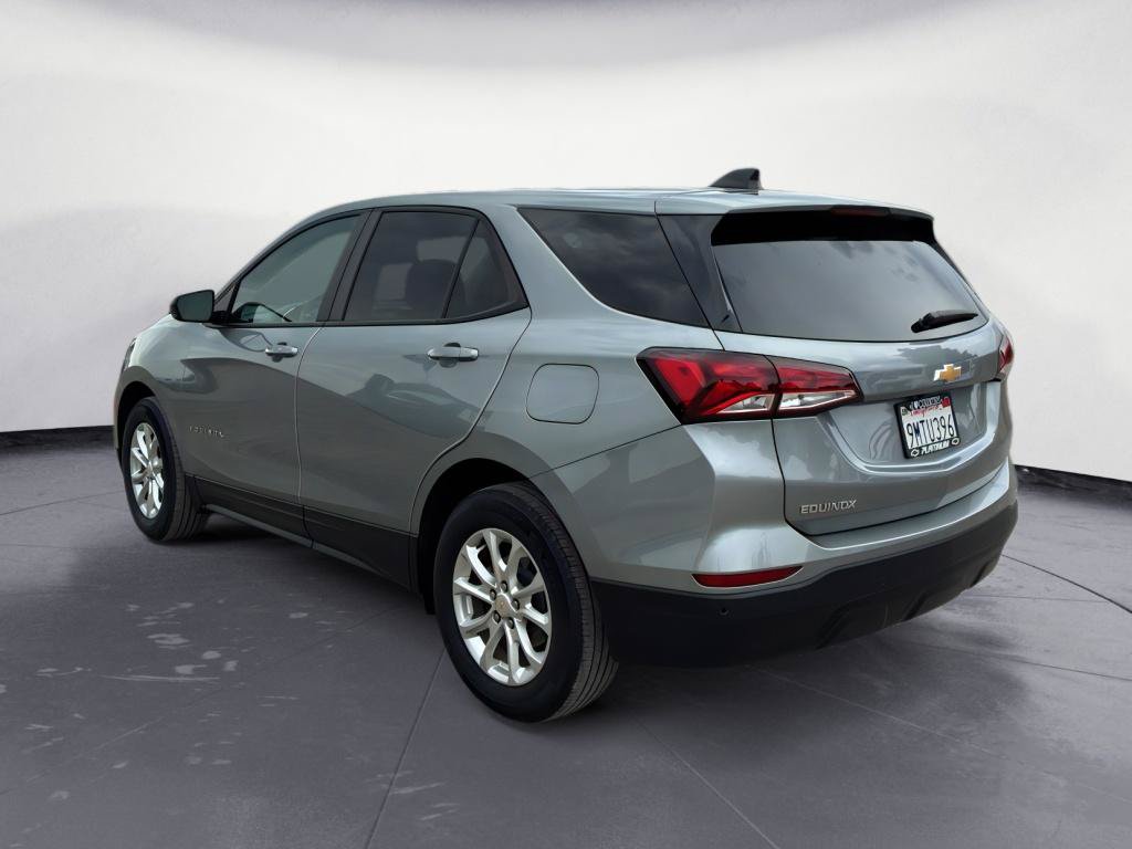 Used 2024 Chevrolet Equinox LS w/ LS Convenience Package FWD image 6