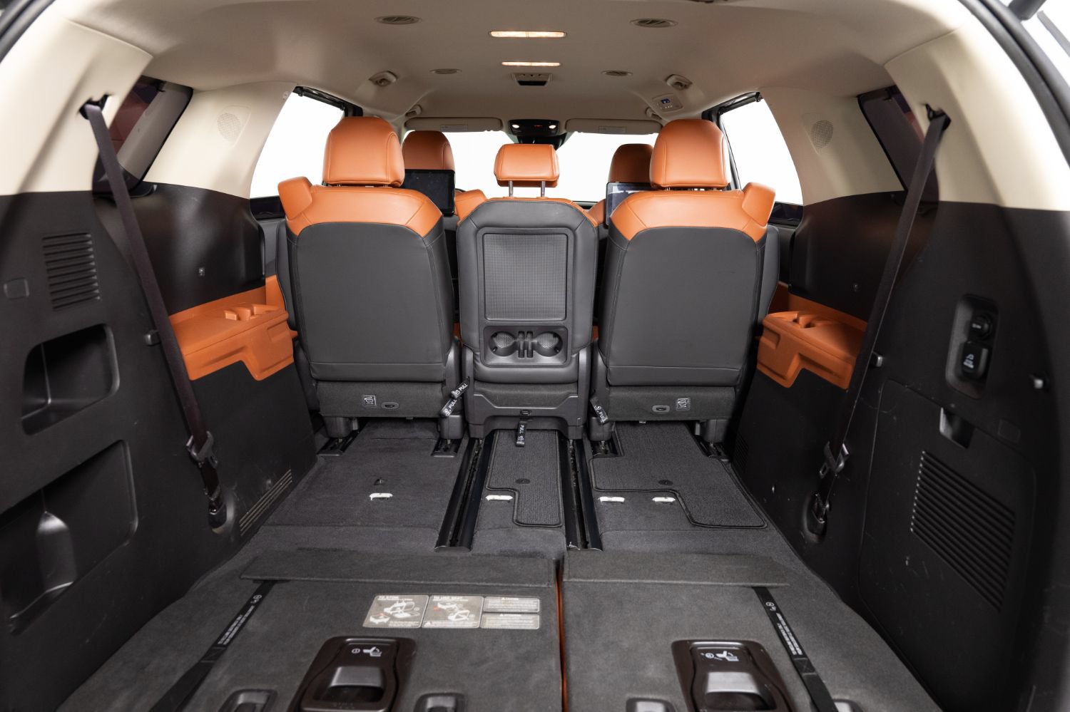 Used 2022 Kia Carnival SX FWD image 23