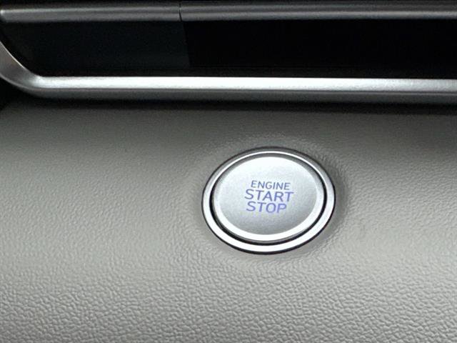 Used 2023 Hyundai Elantra Blue FWD image 29