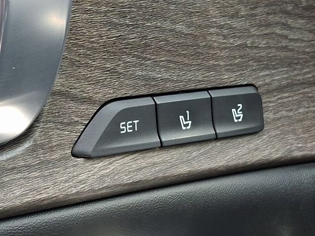 Certified 2022 Kia Sorento SX Prestige AWD/4WD image 25