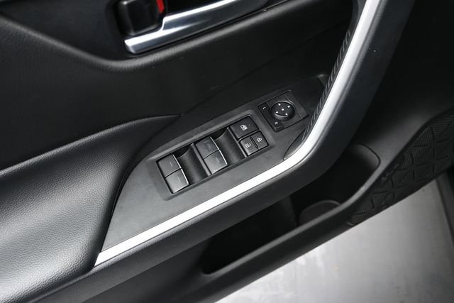 Certified 2024 Toyota RAV4 SE w/ Convenience Package AWD/4WD image 18