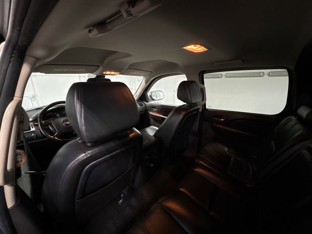 Used 2007 Chevrolet Avalanche LTZ w/ LTZ Preferred Equipment Group image 27