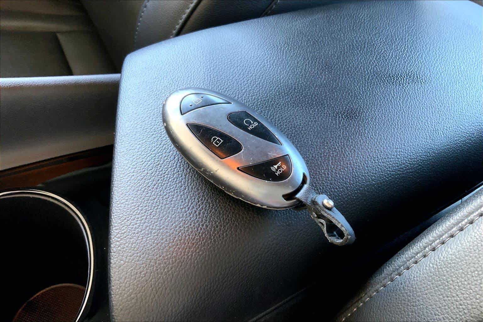 Used 2025 Hyundai Elantra Limited FWD image 15