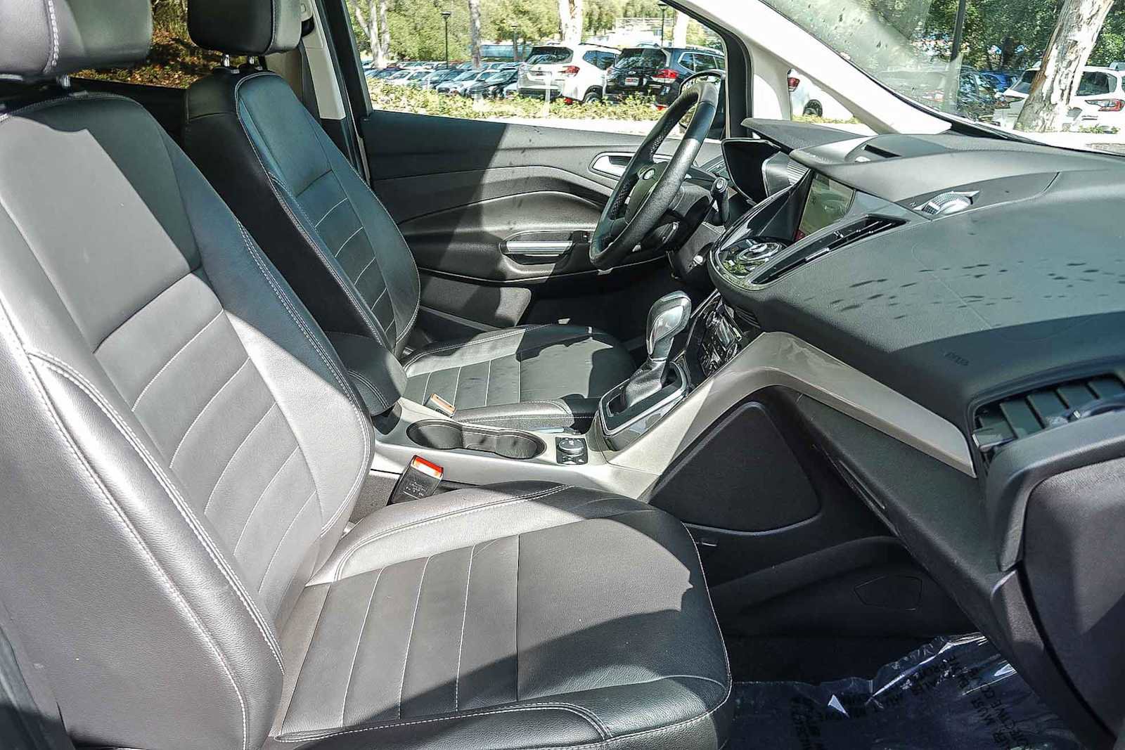 Used 2016 Ford C-MAX Energi SEL w/ Equipment Group 303A image 18