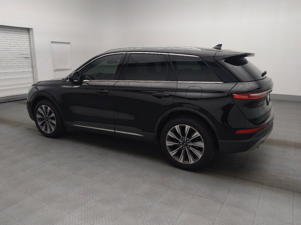 Used 2020 Lincoln Corsair Reserve FWD image 3