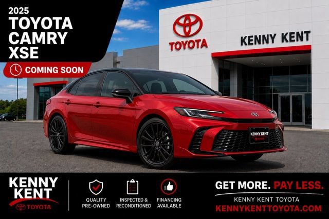 Used 2025 Toyota Camry XSE FWD image 1
