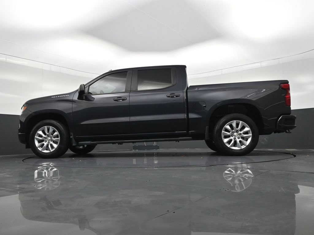 Used 2023 Chevrolet Silverado 1500 Custom RWD image 26