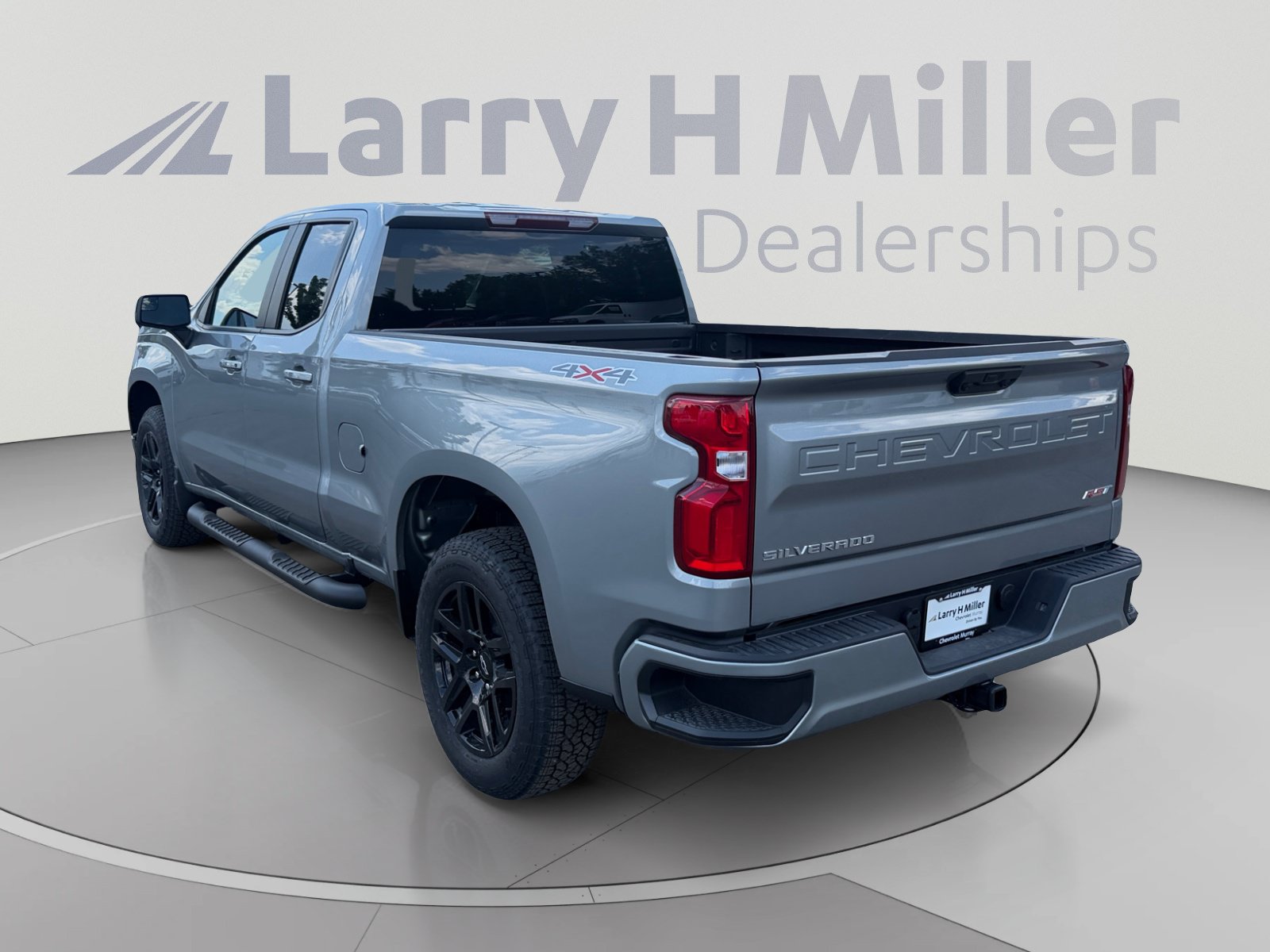 New 2026 Chevrolet Silverado 1500 RST w/ RST Select Package AWD/4WD image 3