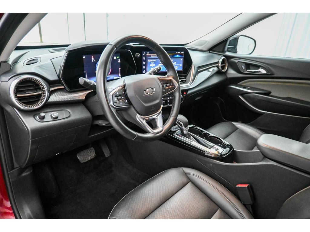 Used 2024 Chevrolet Trax ACTIV image 29