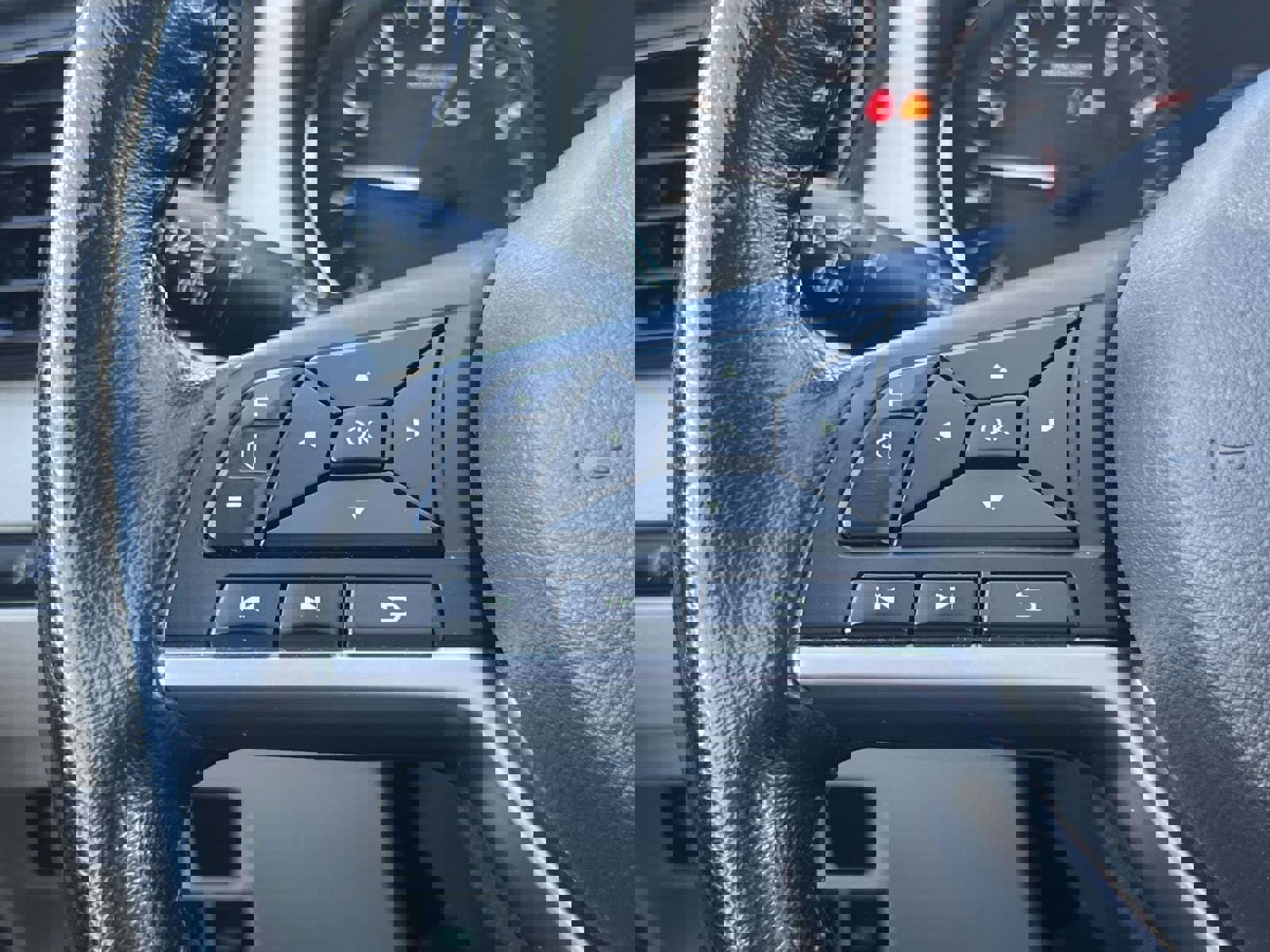 Used 2022 Nissan Rogue Sport SV w/ Technology Package image 24