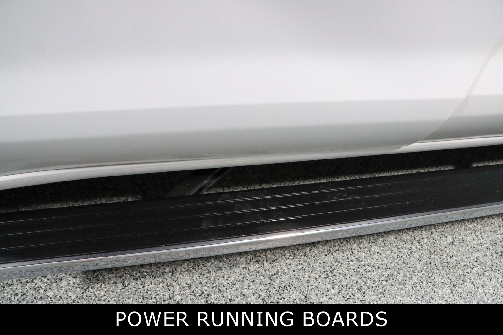 Used 2021 Chevrolet Silverado 1500 High Country image 12