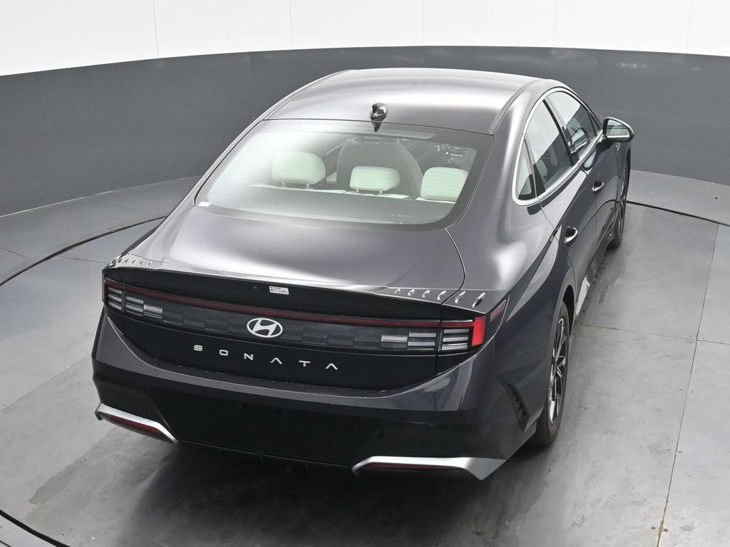 Used 2024 Hyundai Sonata SEL FWD image 29
