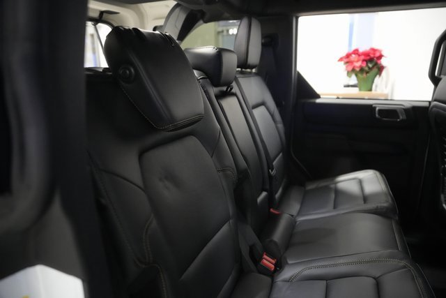 New 2025 Ford Bronco Badlands image 16