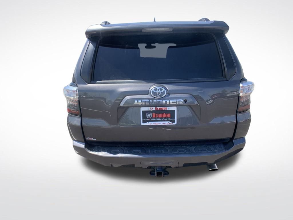 Used 2019 Toyota 4Runner SR5 image 4