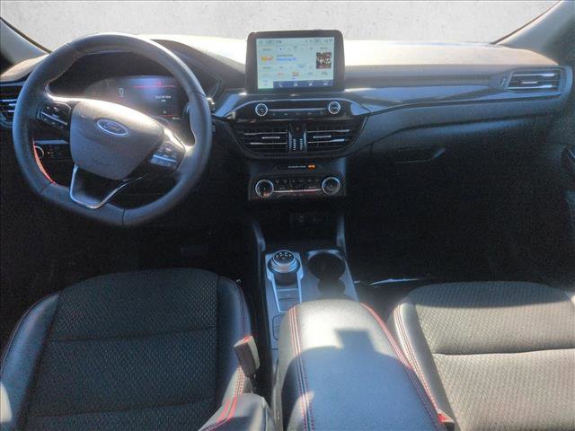 Used 2025 Ford Escape ST-Line AWD/4WD image 18