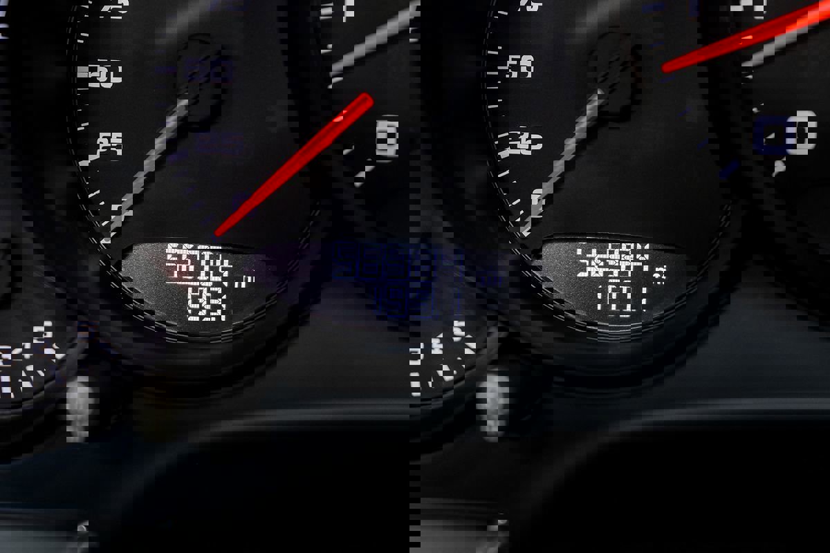 Used 2017 Porsche 911 Carrera image 19